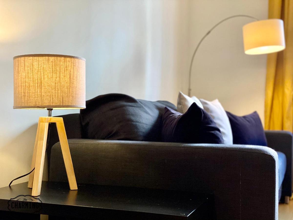 Charming Retiro Exclusive Appartement Madrid Buitenkant foto